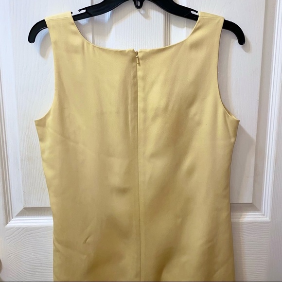 100% SILK | ANN TAYLOR LOFT VINTAGE | Yellow Sleeveless Square Neck Sheath dress - Picture 6 of 9